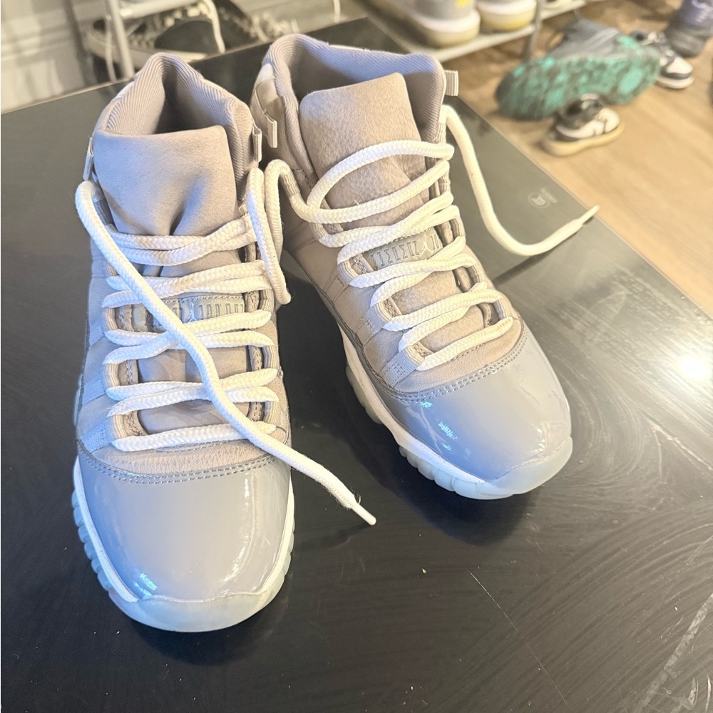 Jordan 11 Cool Grey 5.5y